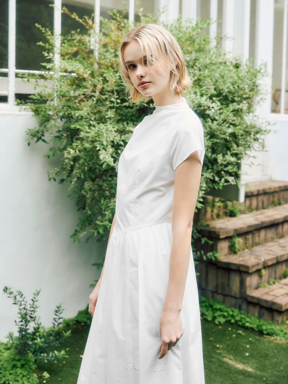Surrey - Back open dress
