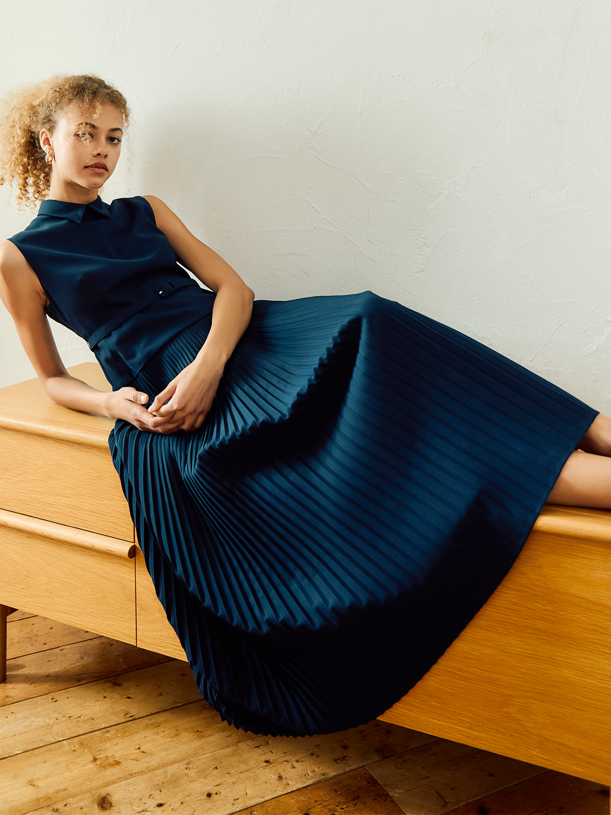 Beebe - Prim pleats dress