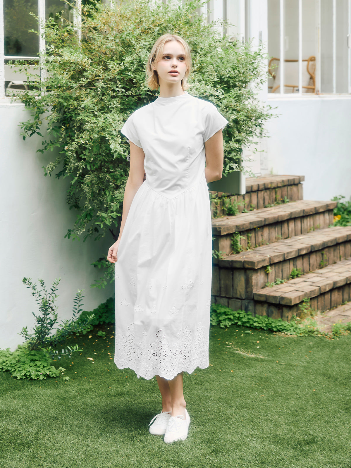 Surrey - back open dress