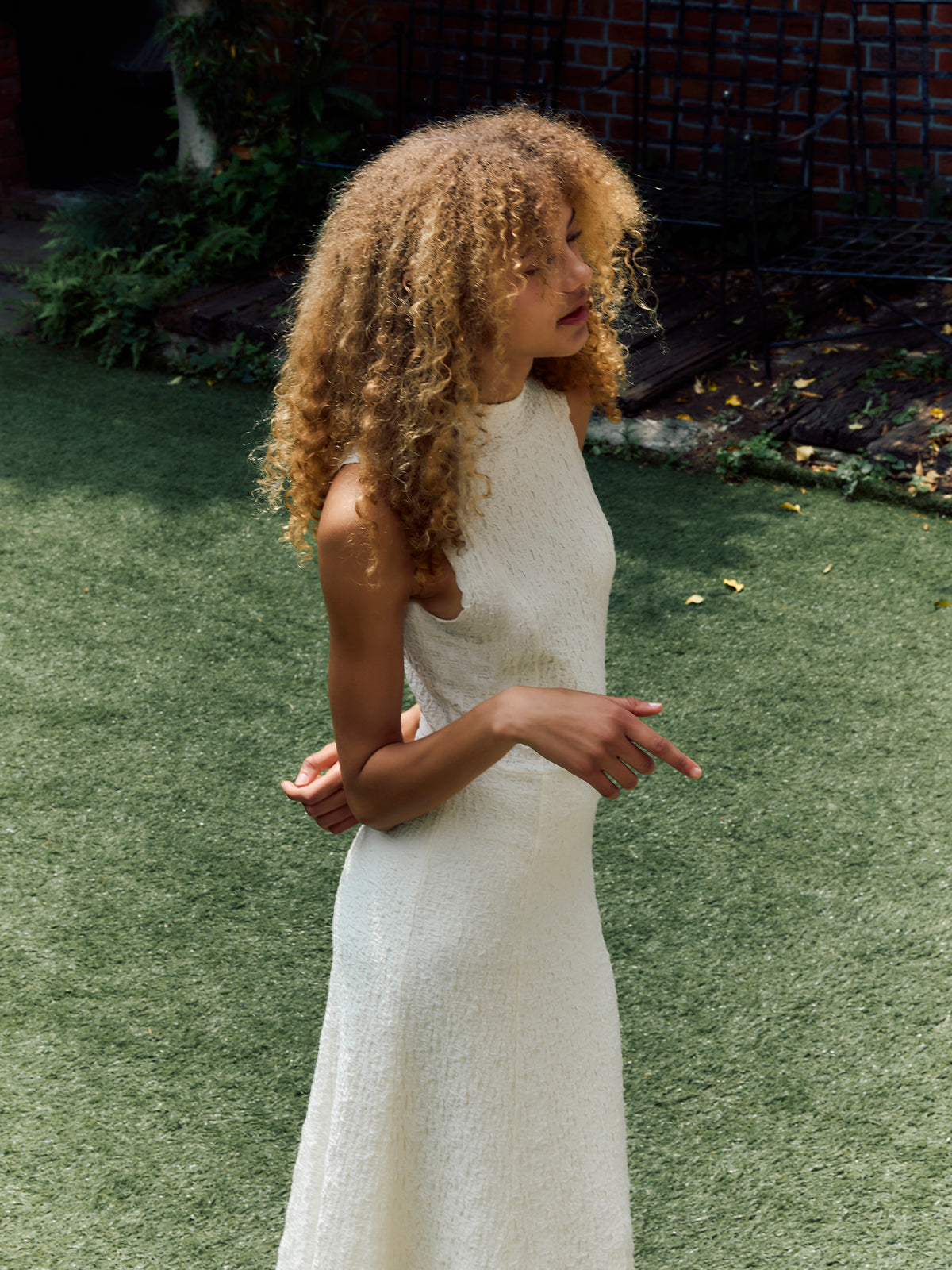 Terrace - high neck sleevelss dress