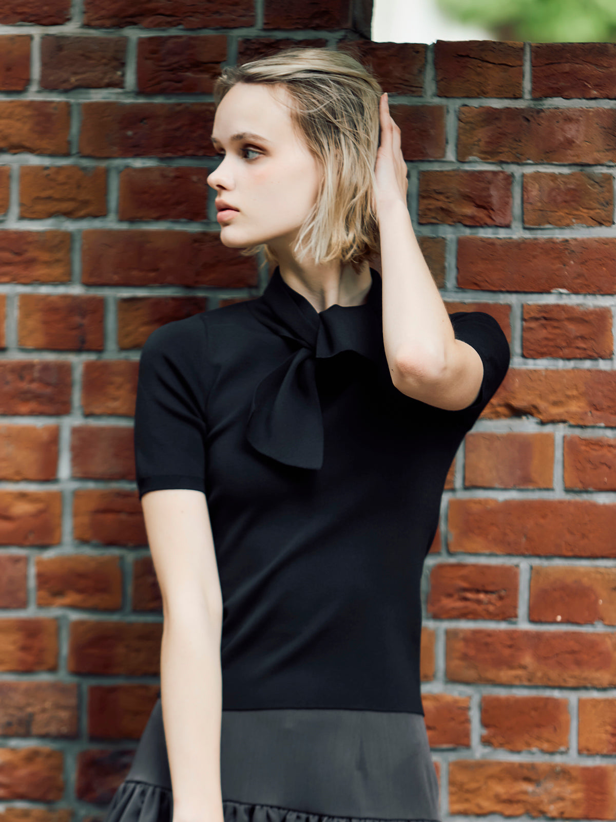 Violet - bow knit top