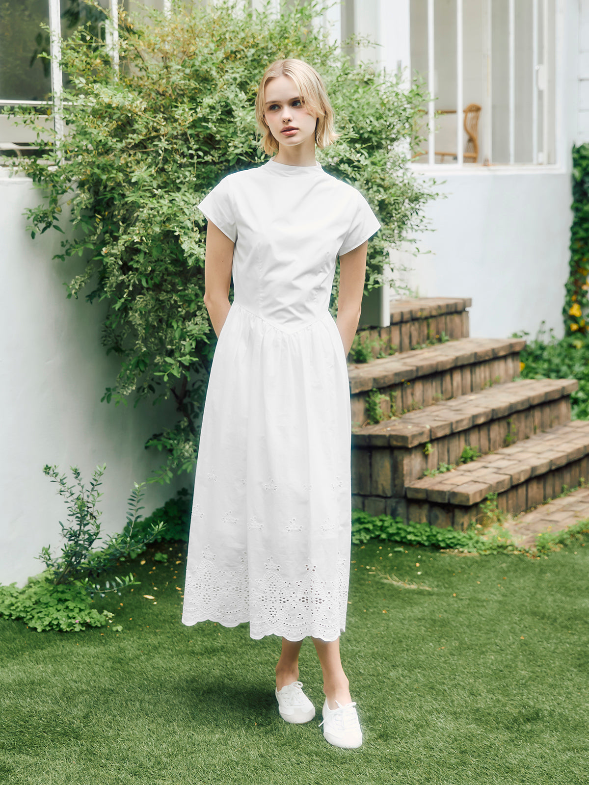 Surrey - Back open dress