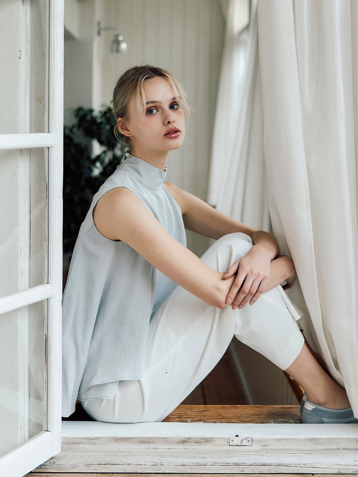 Fiesole - flow sleeveless top