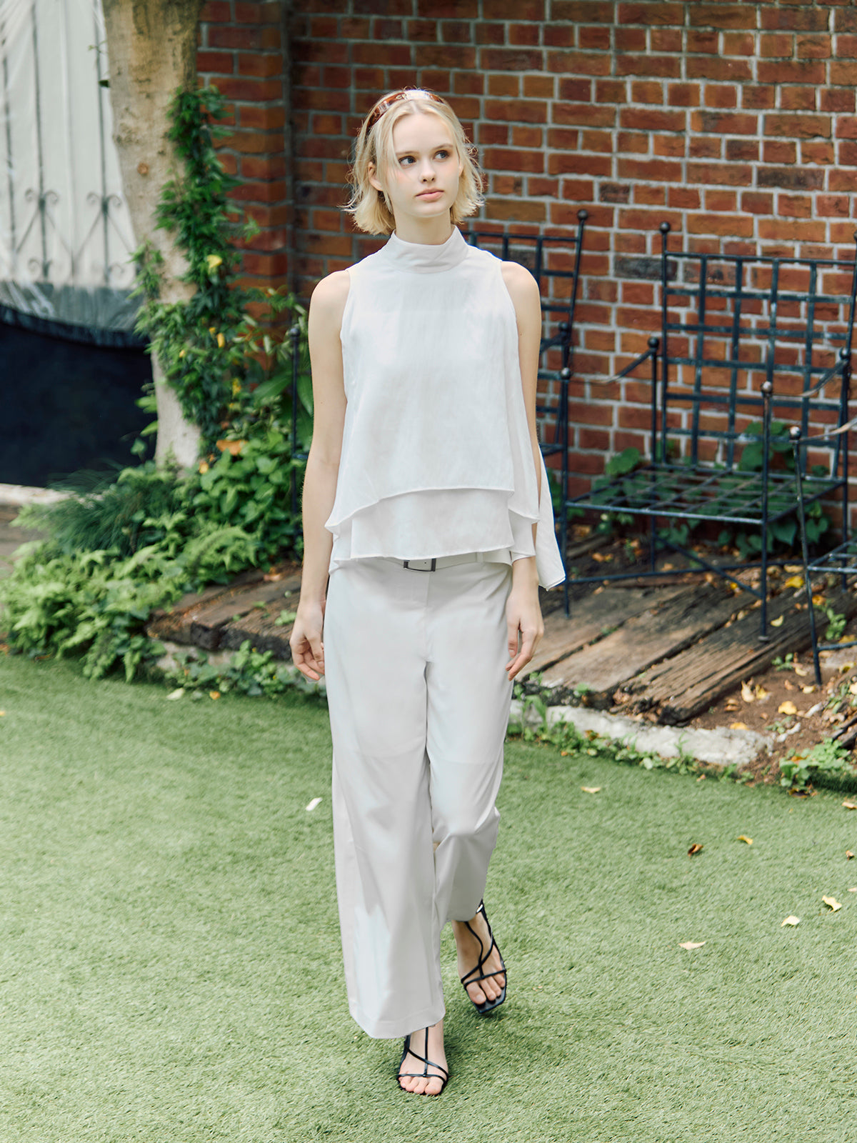 Fiesole - flow sleeveless top